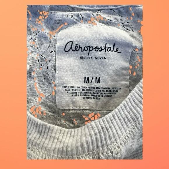 Aeropostale women’s size M cropped crewneck sweatshirt with lace back - Picture 2 of 10